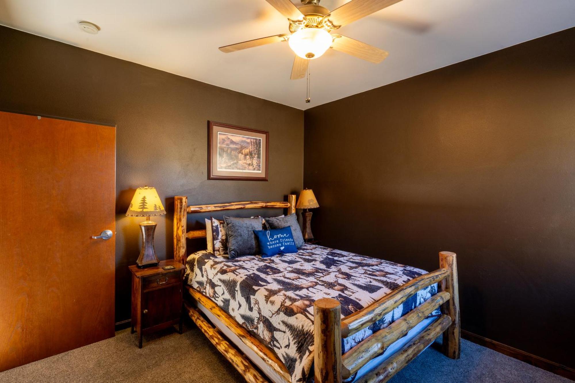 Bison Lodge - Lg Home - 2 Bedrooms - Less Than 5 Miles To Yellowstone North Entrance, Sleeps Up To 8 Gardiner Bagian luar foto
